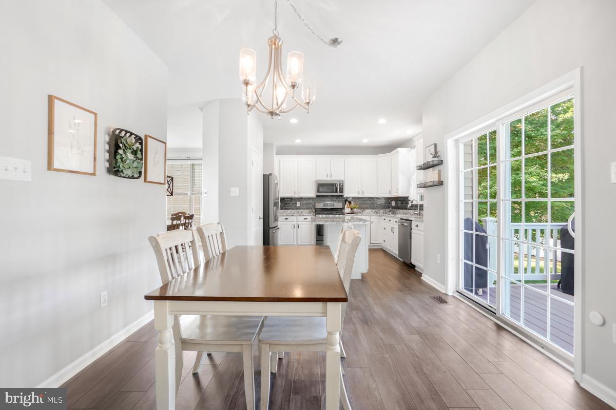 JACOBS WOODS - Residential