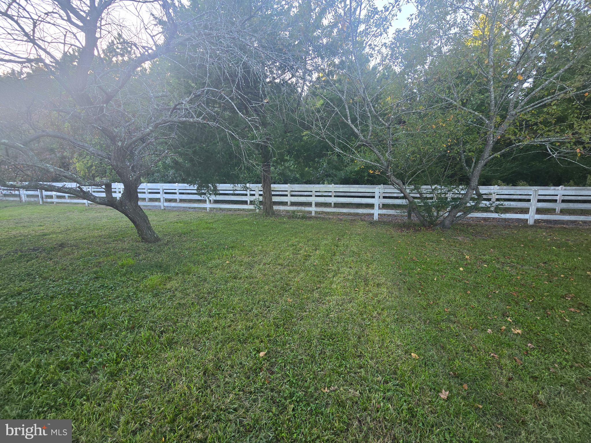 15 CARRIAGE LANE