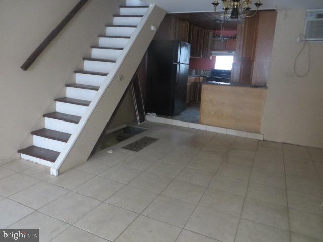 WHITMAN - Residential