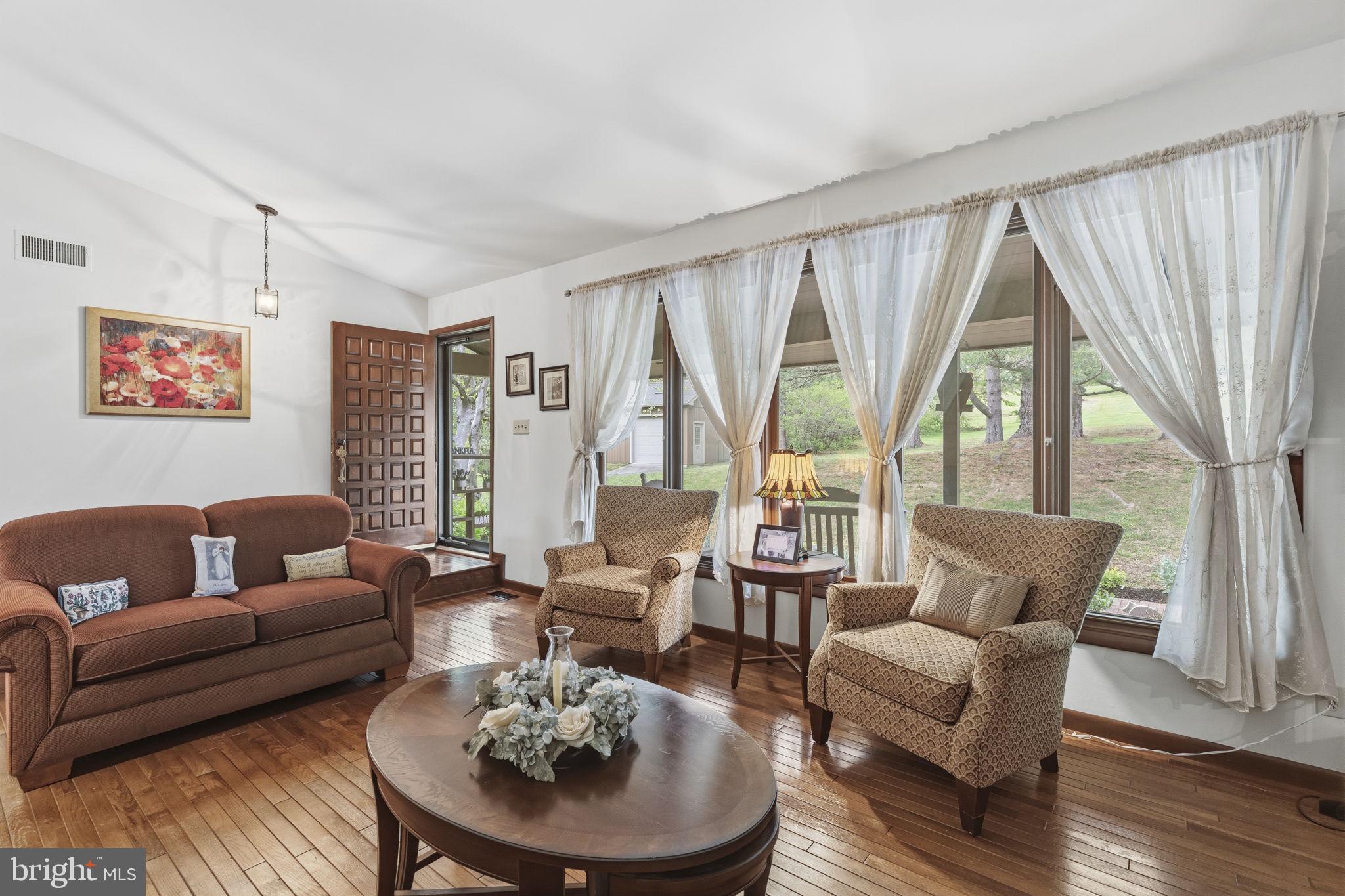 HEMLOCK HILL FARMS - Residential