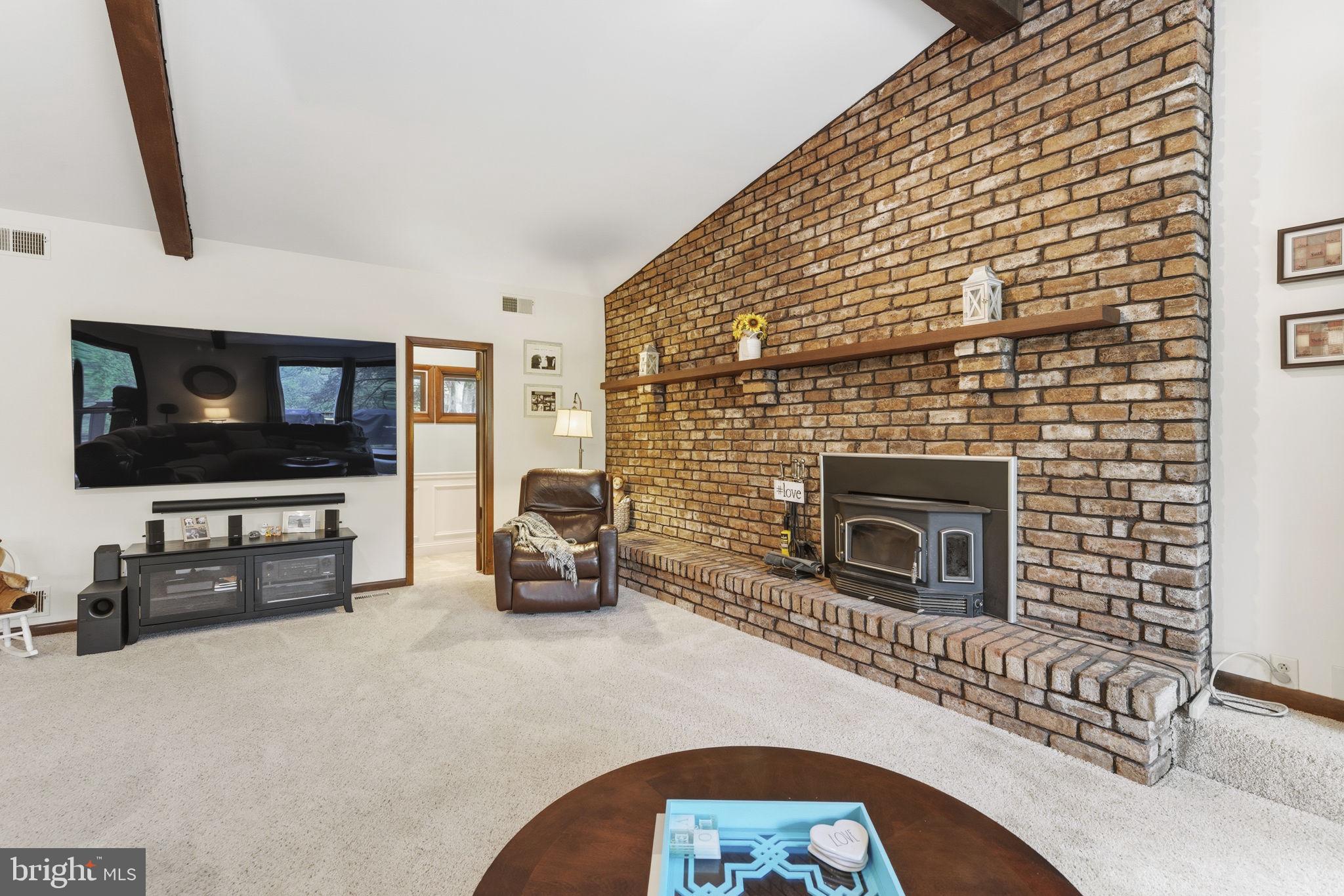 HEMLOCK HILL FARMS - Residential