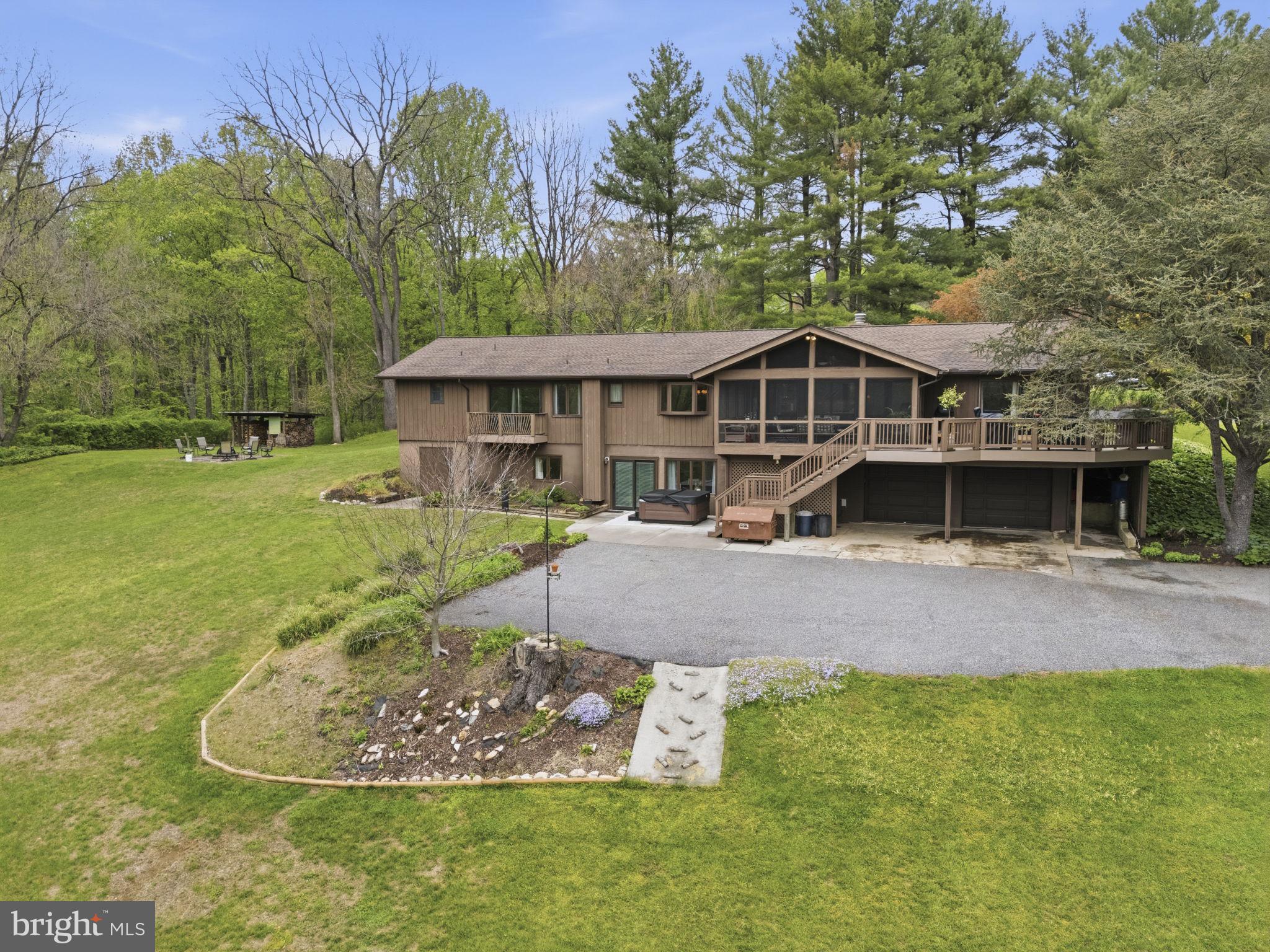HEMLOCK HILL FARMS - Residential