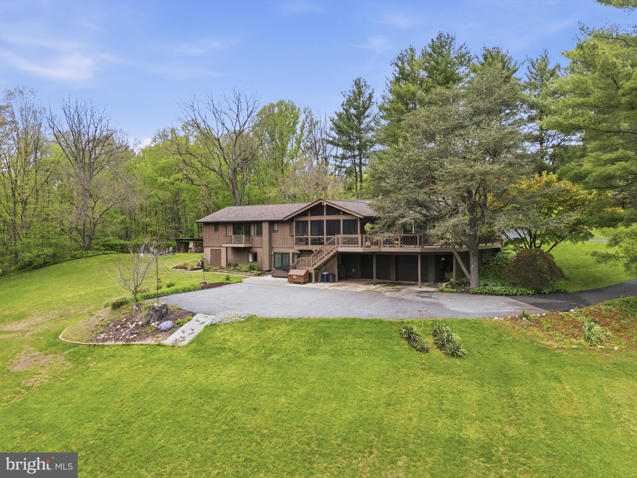 HEMLOCK HILL FARMS - Residential