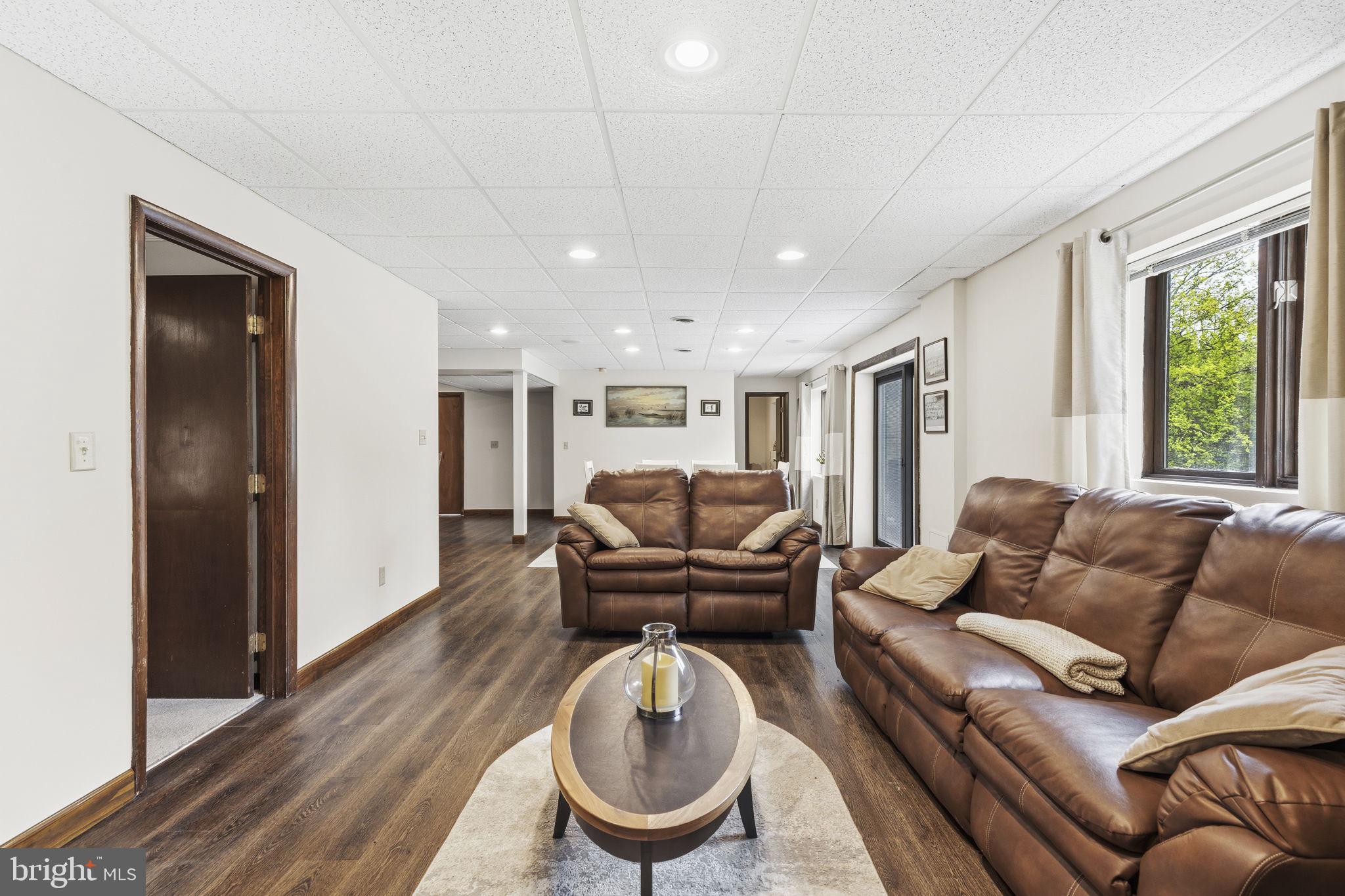 HEMLOCK HILL FARMS - Residential