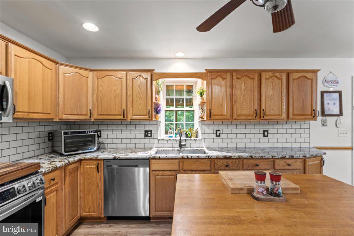 JEFFERSONTON - Residential