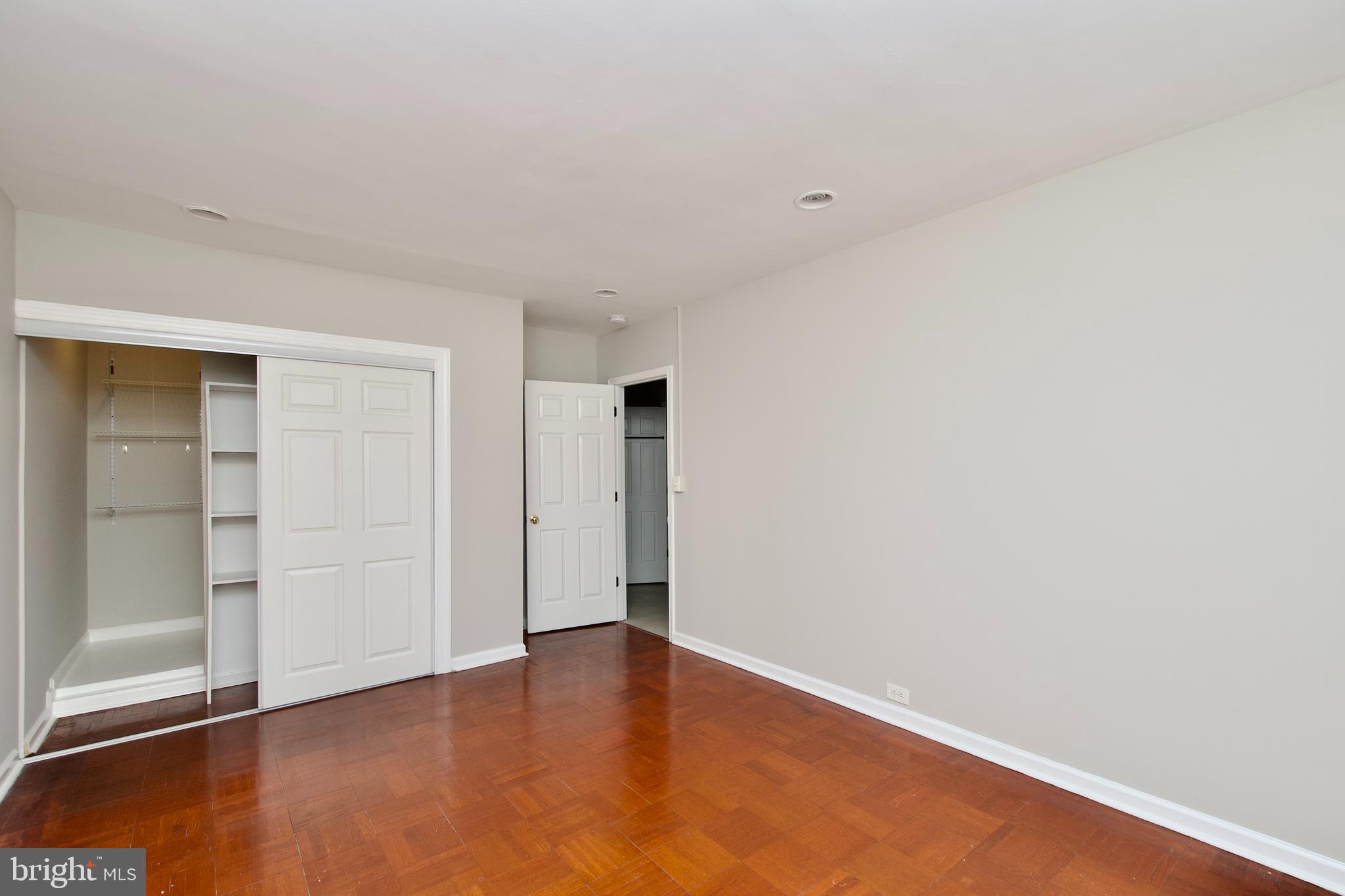 PARKFAIRFAX - Residential