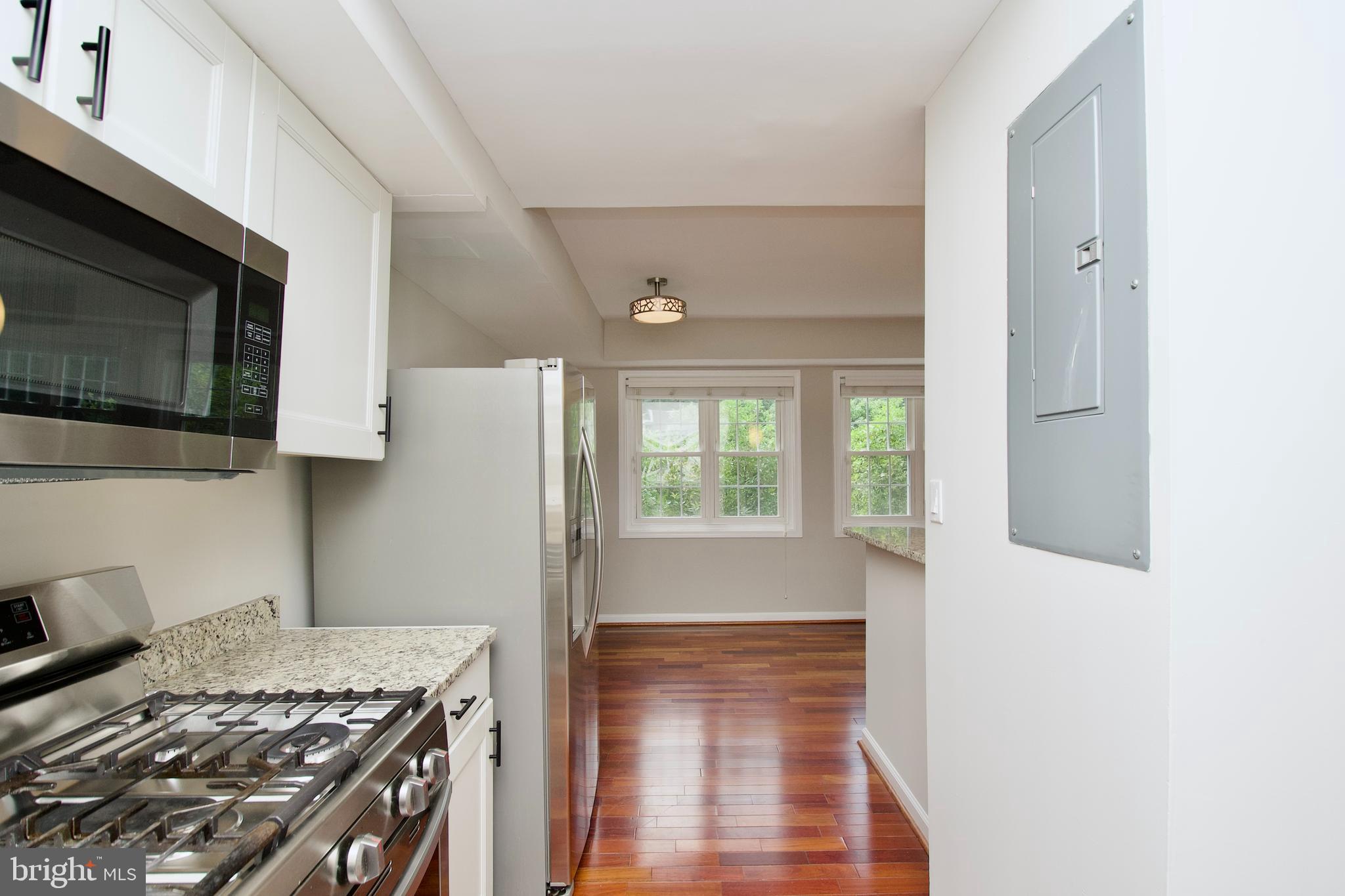 PARKFAIRFAX - Residential