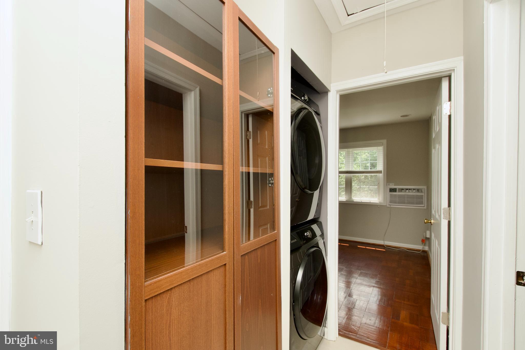 PARKFAIRFAX - Residential