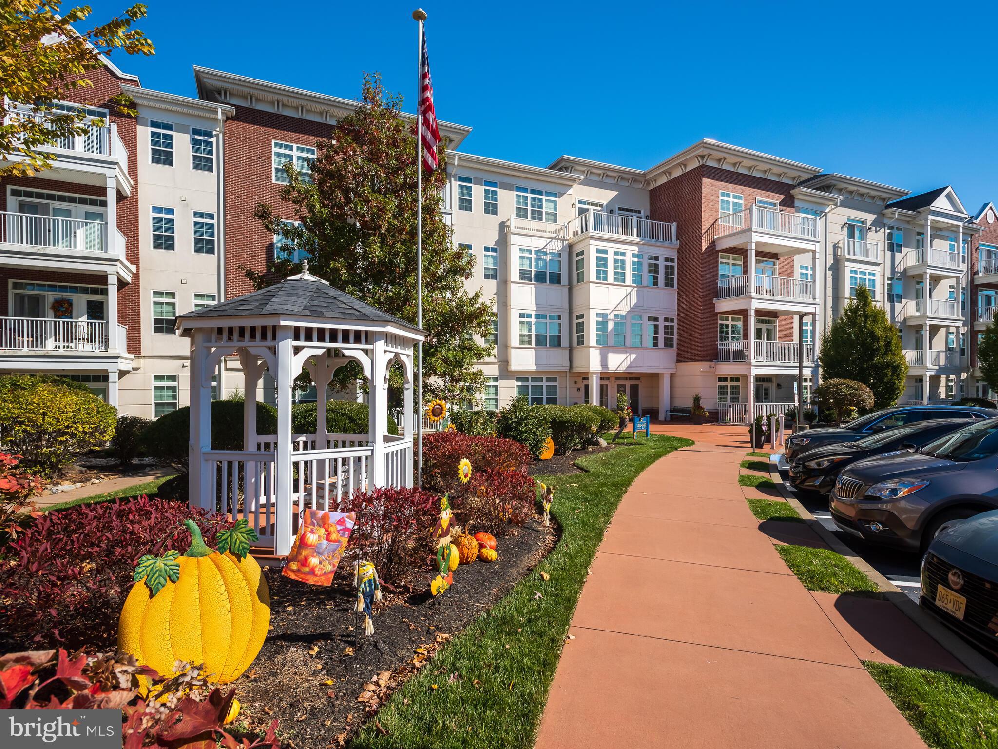 WESTTOWN RESERVE - Residential