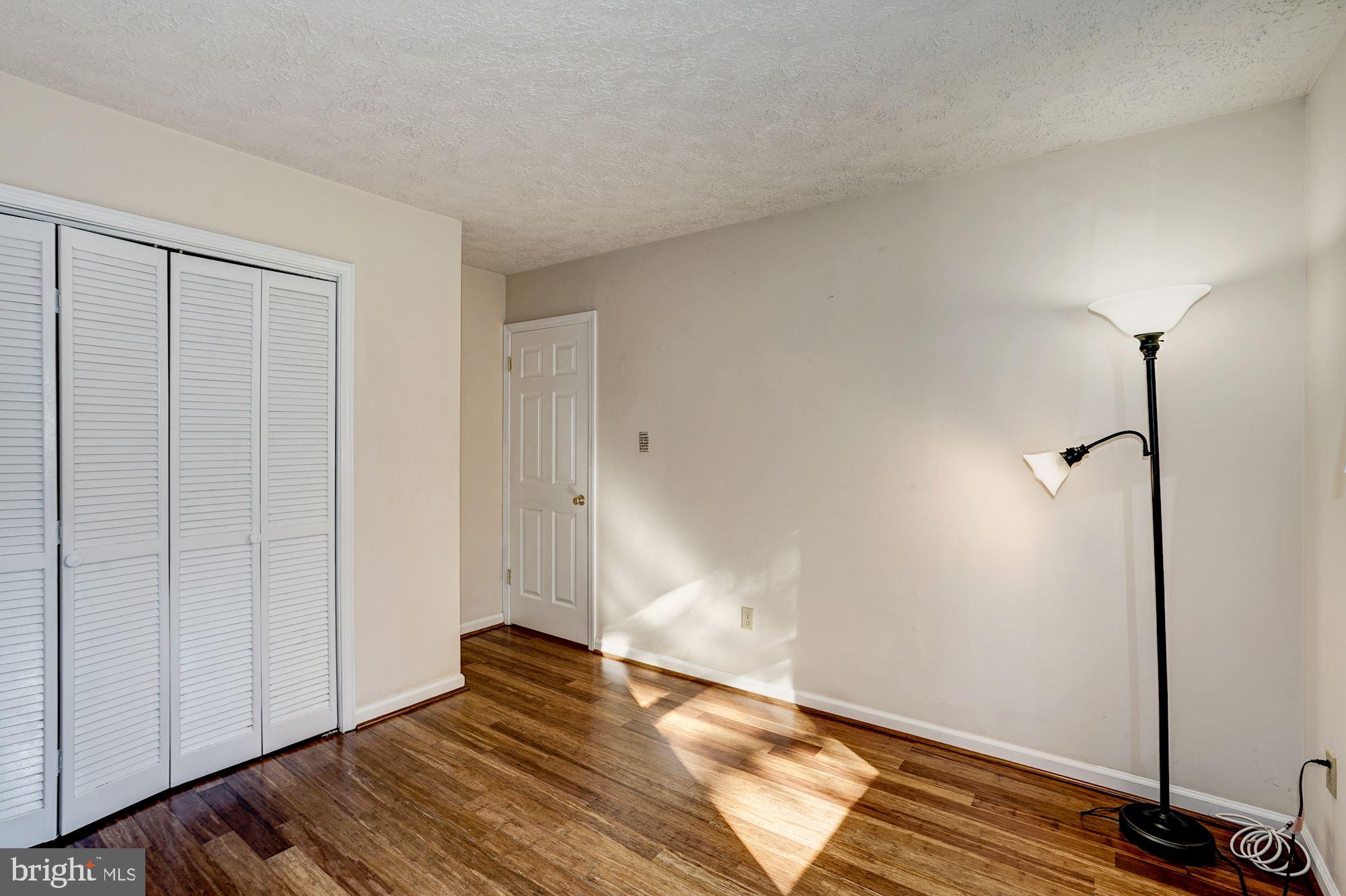 CARDEROCK SPRINGS - Residential