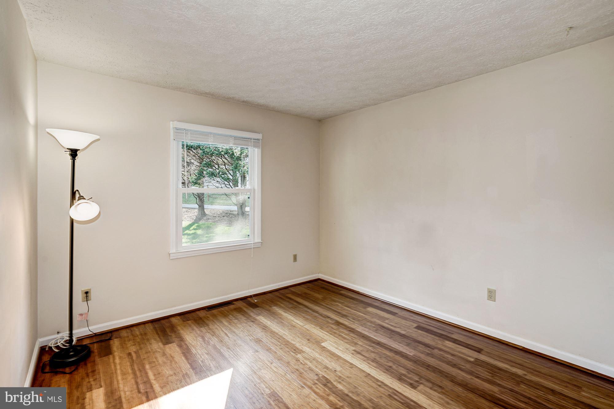 CARDEROCK SPRINGS - Residential