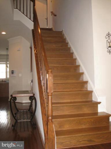 VICTORY LAKES - Residential