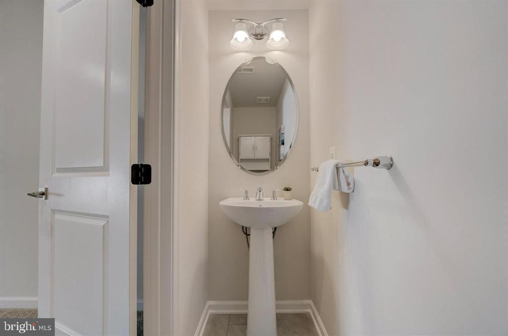 MARLBORO RIDGE - Residential