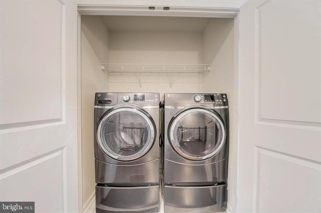 MARLBORO RIDGE - Residential