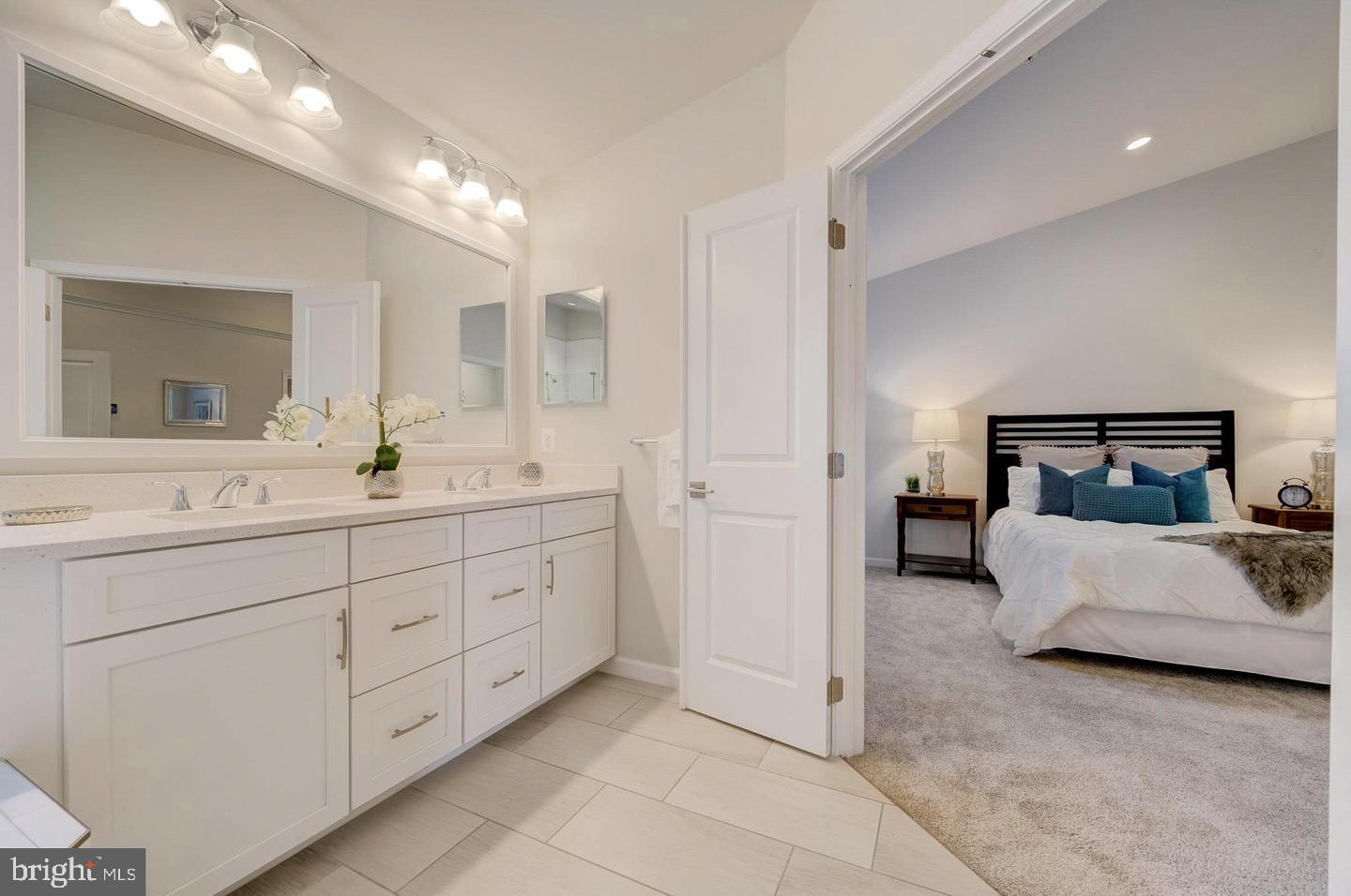 MARLBORO RIDGE - Residential