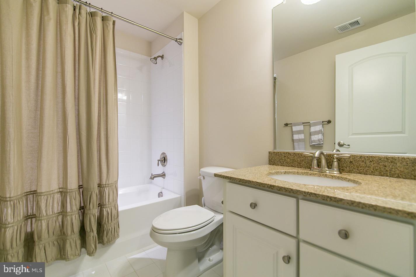 STONEGATE - Residential Lease