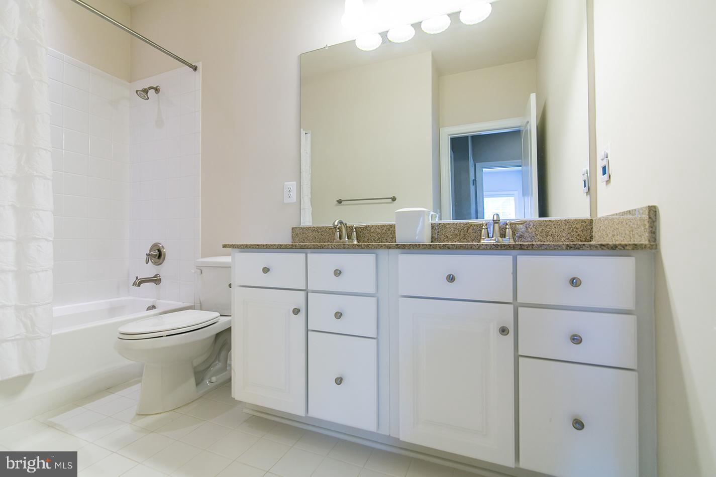 STONEGATE - Residential Lease