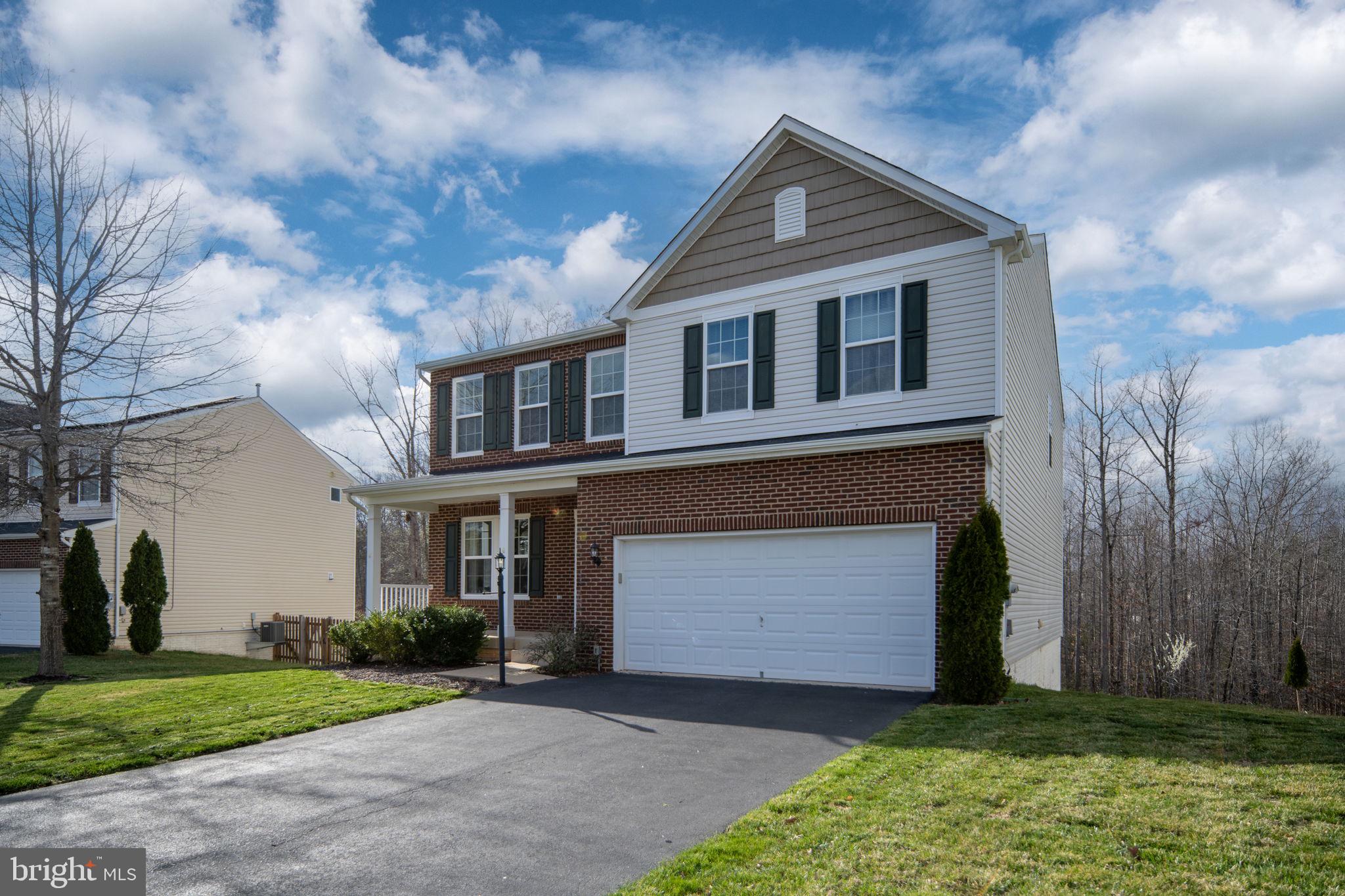 STAFFORD LAKES VILLAGE - Residential