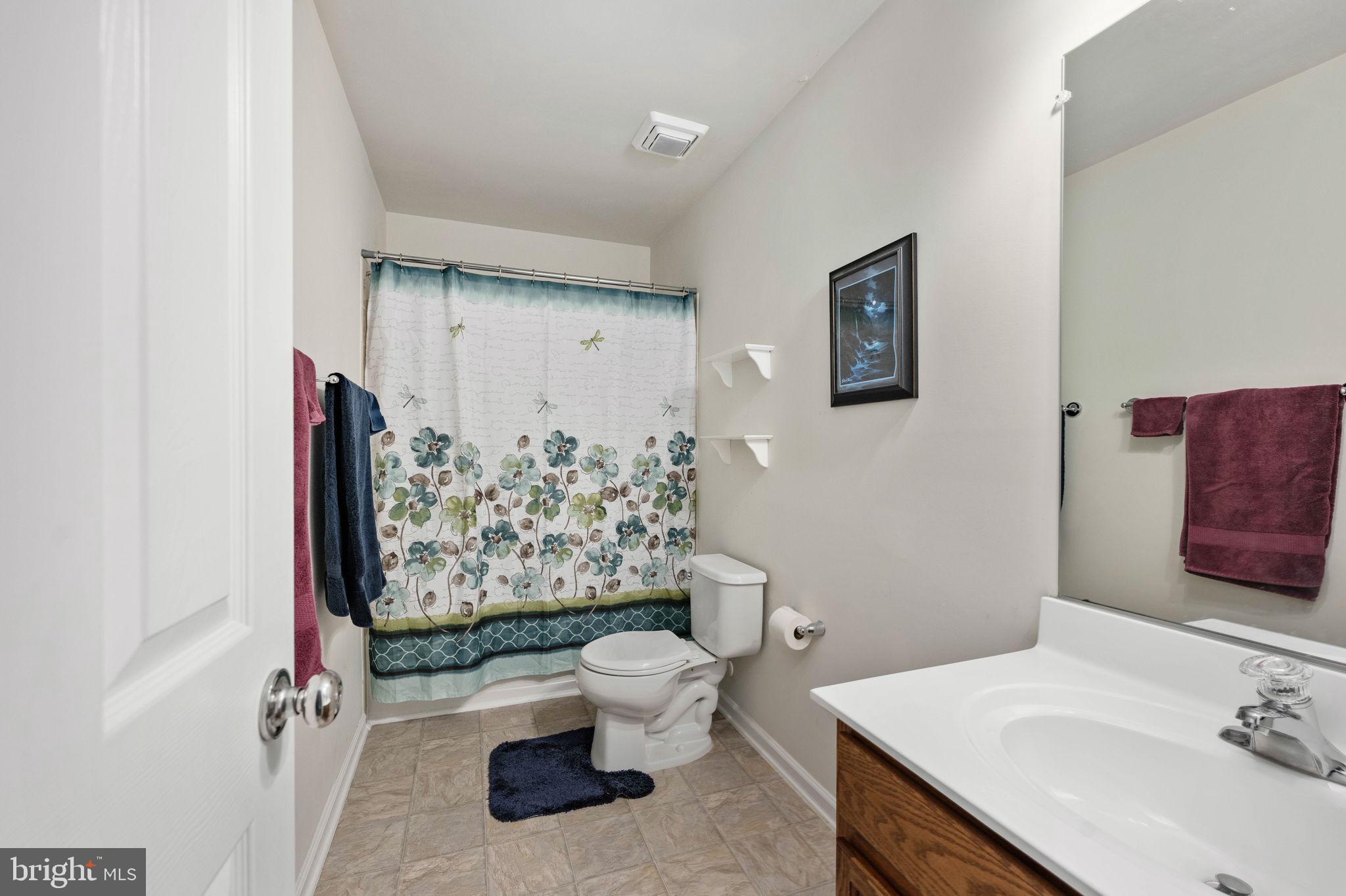 STAFFORD LAKES VILLAGE - Residential