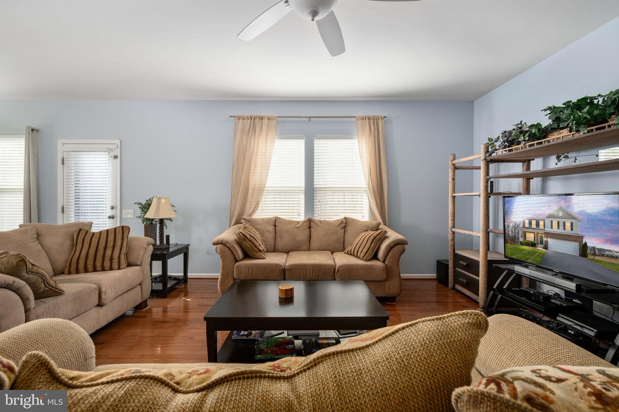 STAFFORD LAKES VILLAGE - Residential