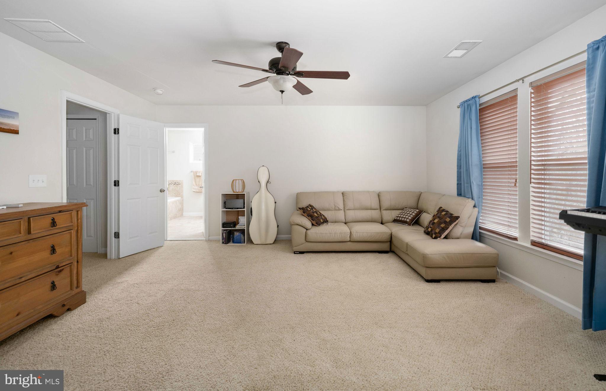 STAFFORD LAKES VILLAGE - Residential