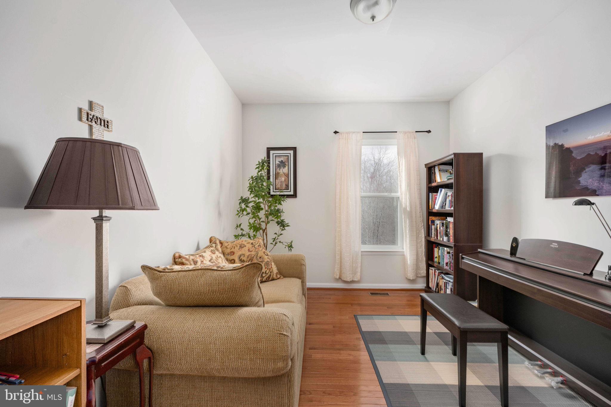 STAFFORD LAKES VILLAGE - Residential