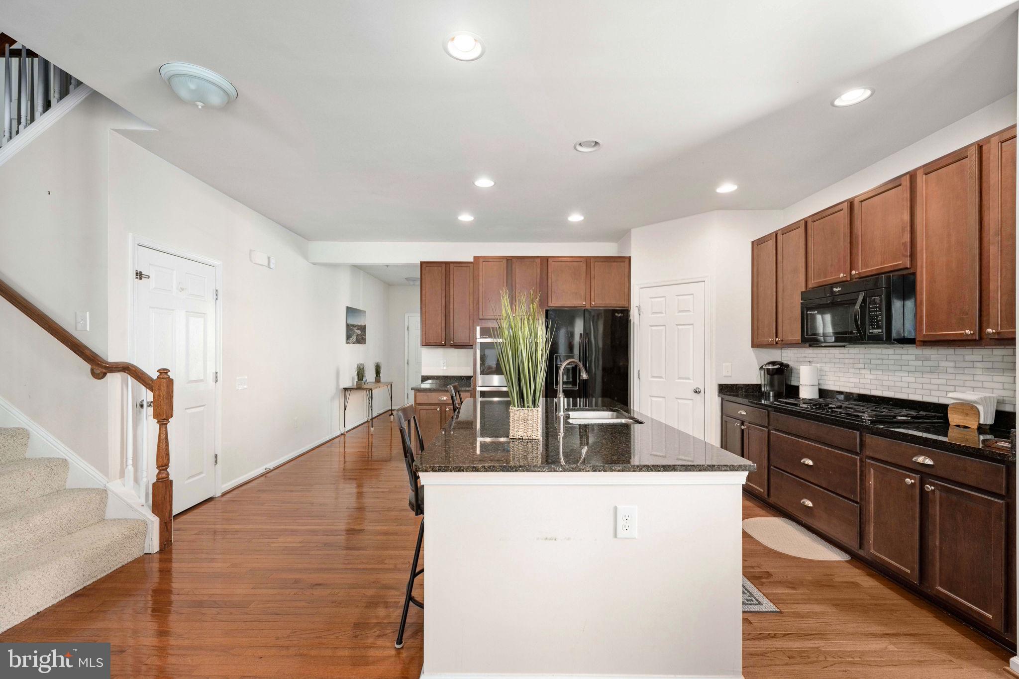 STAFFORD LAKES VILLAGE - Residential