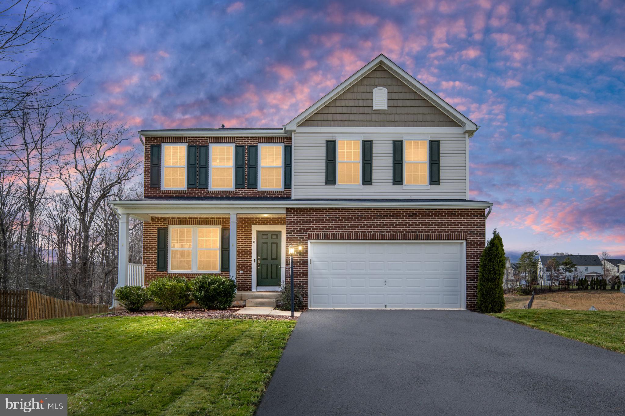 STAFFORD LAKES VILLAGE - Residential