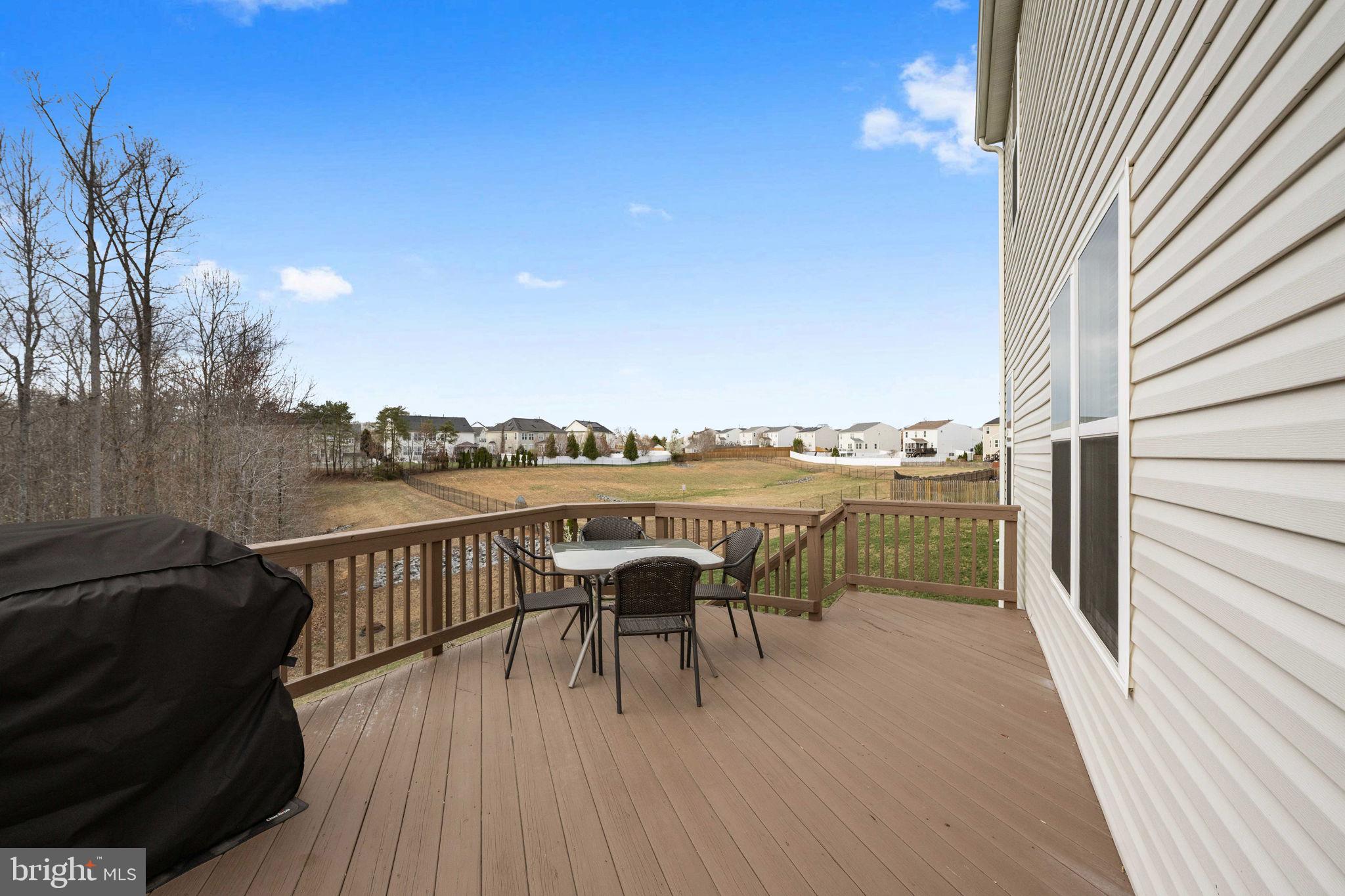 STAFFORD LAKES VILLAGE - Residential