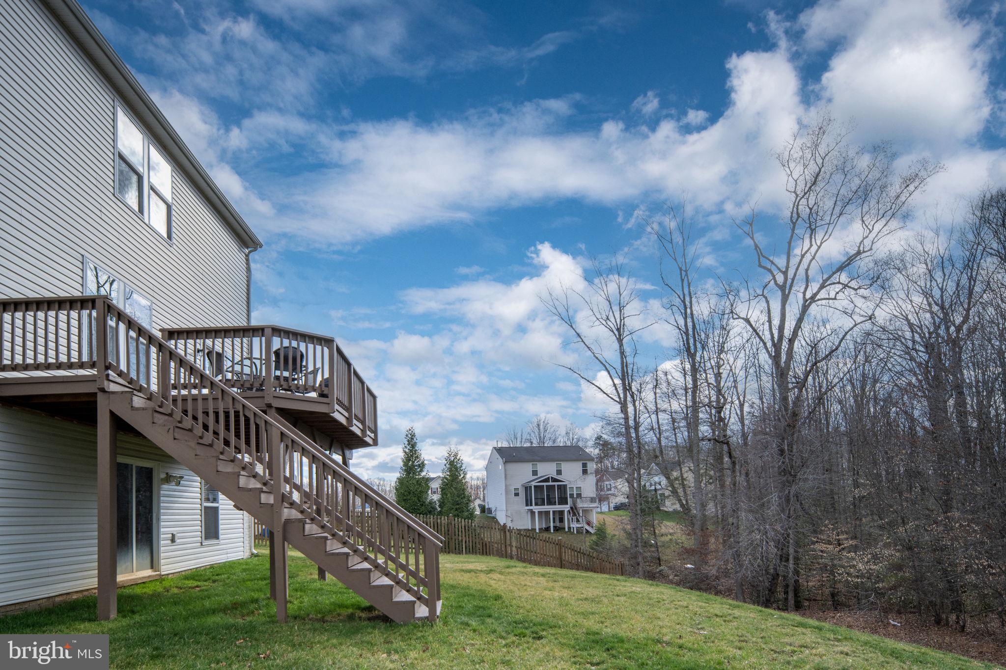 STAFFORD LAKES VILLAGE - Residential