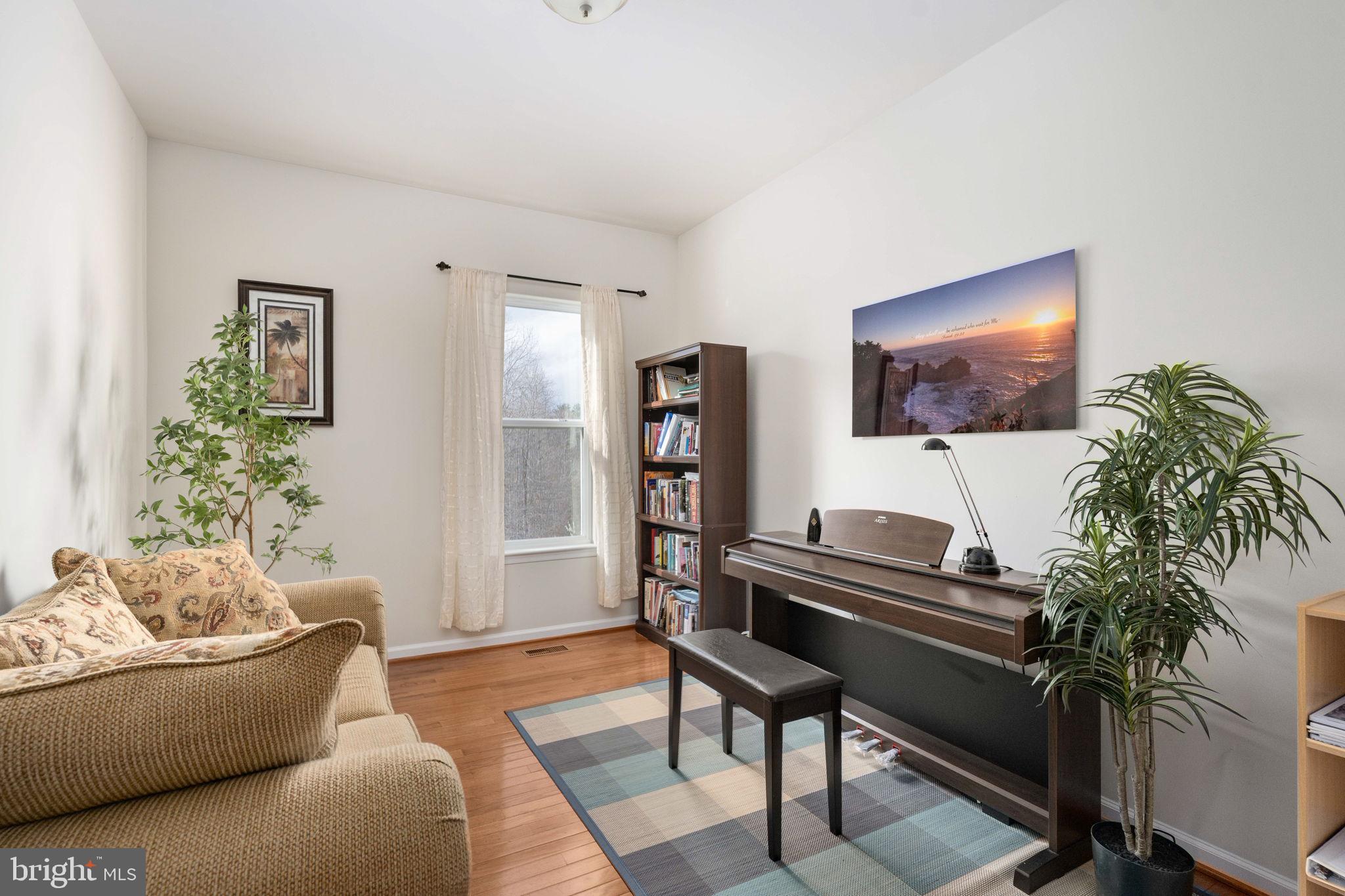 STAFFORD LAKES VILLAGE - Residential