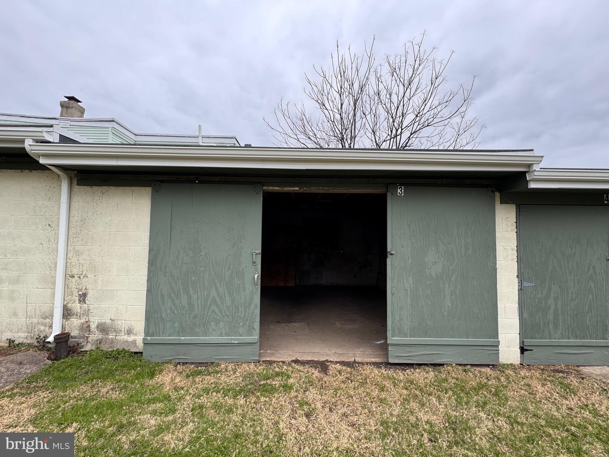 1330 READ STREET