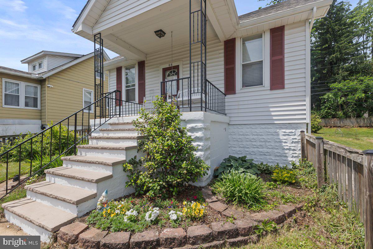 66 N PROSPECT AVENUE