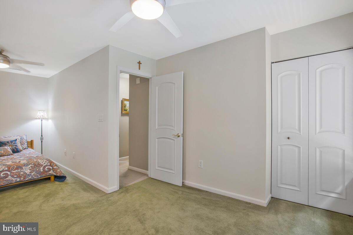 THE HIGHLANDS - Residential