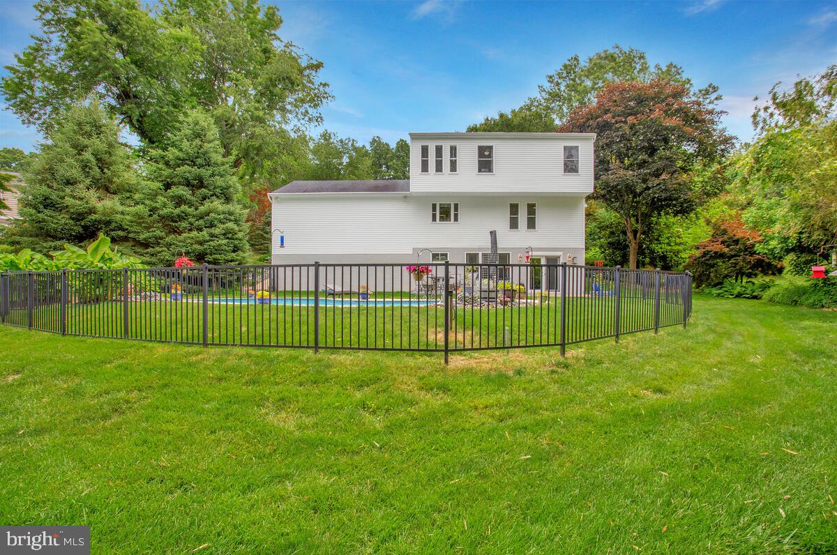 THE HIGHLANDS - Residential