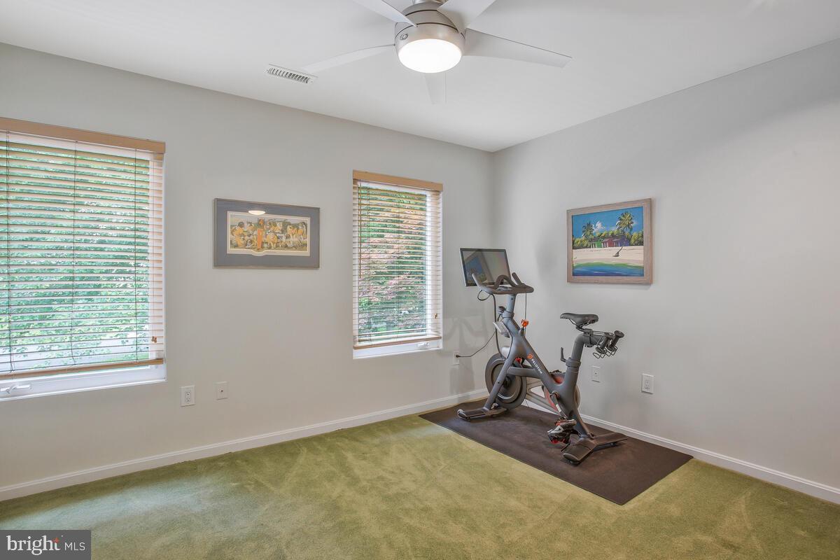 THE HIGHLANDS - Residential