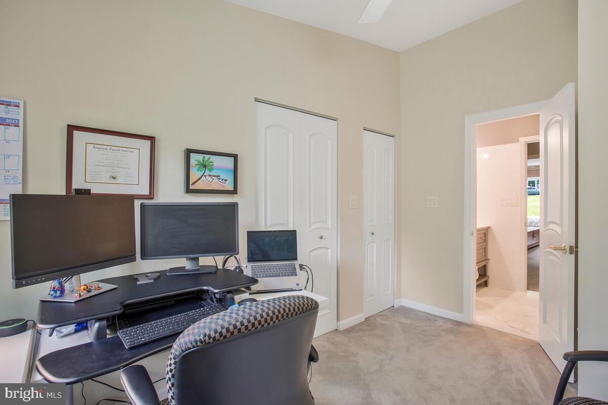 THE HIGHLANDS - Residential