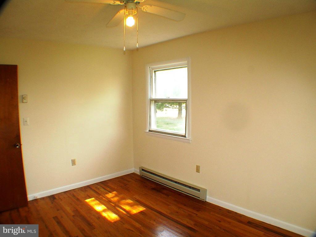 LOCUST & GROVE - Residential