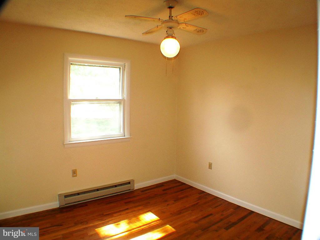 LOCUST & GROVE - Residential