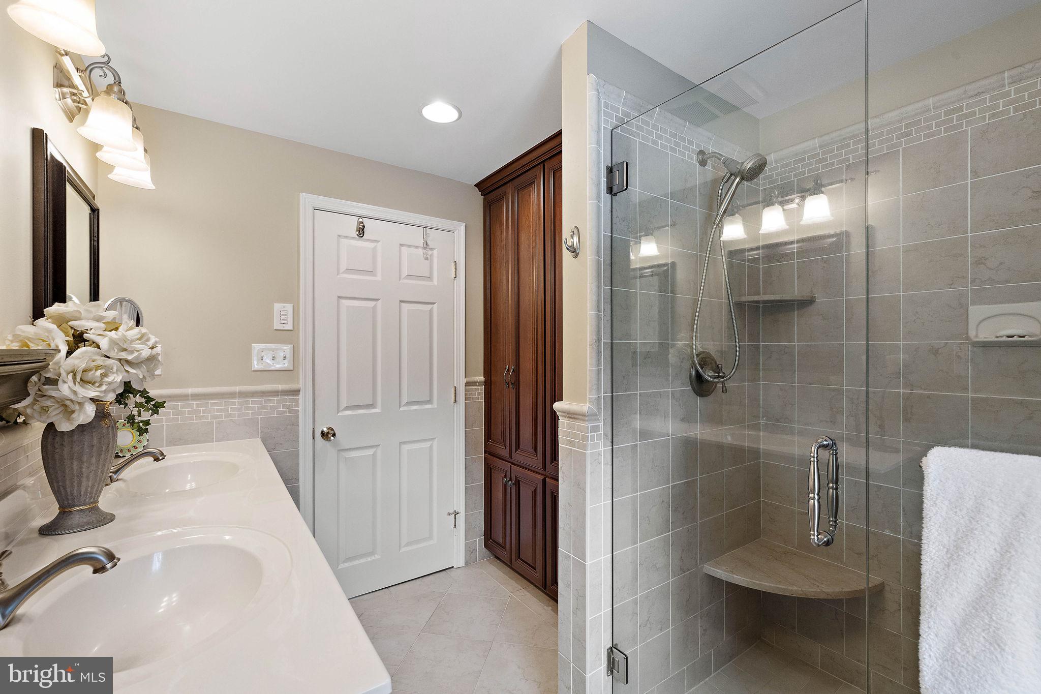 SPRING MILL FARMS - Residential