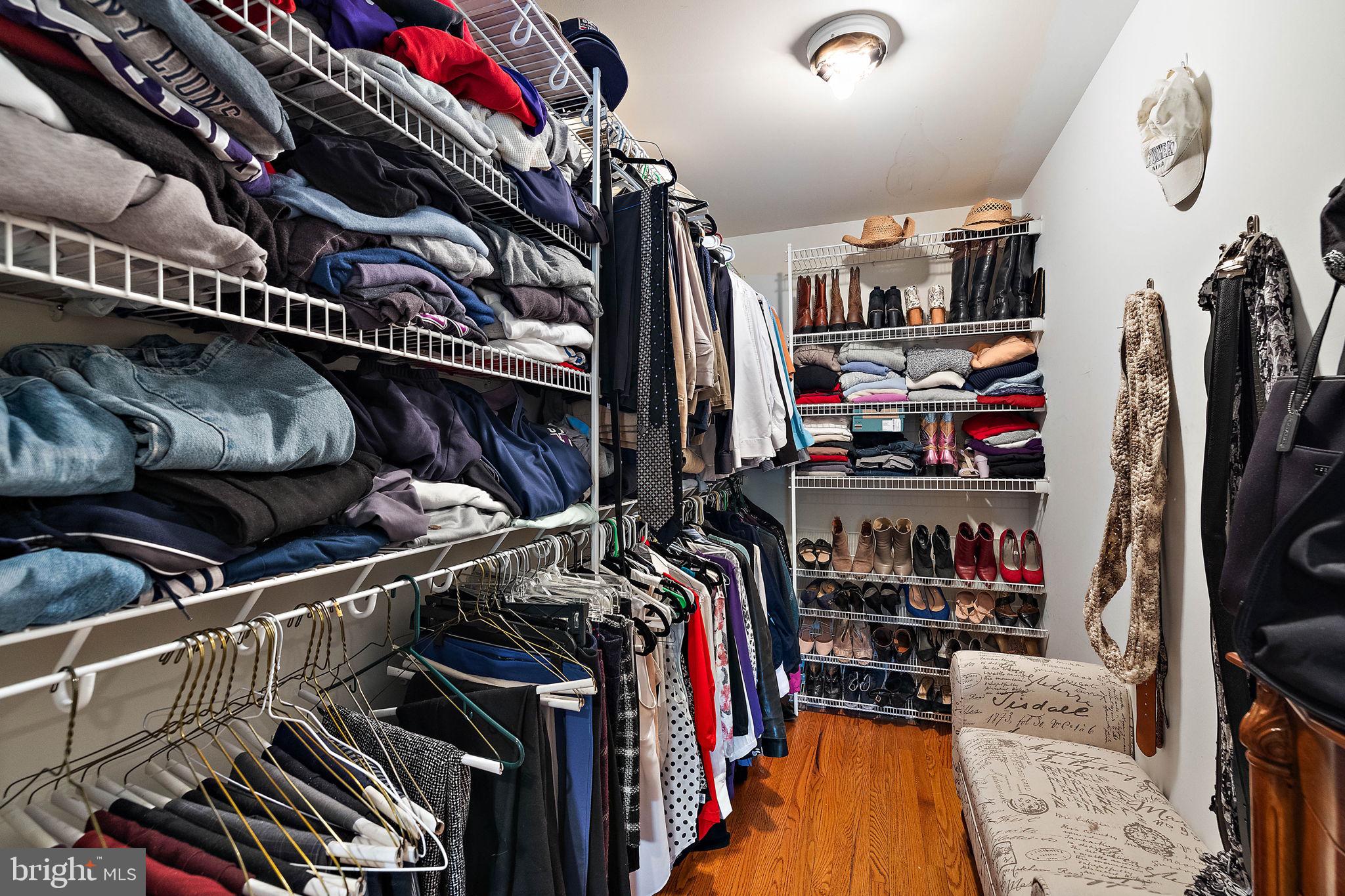 SPRING MILL FARMS - Residential