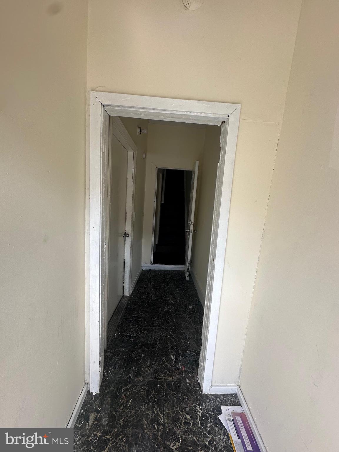 KENSINGTON - Residential Income