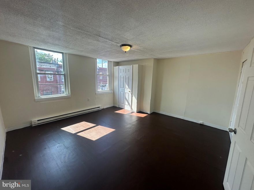 Well-maintained duplex offering a great investment opportunity. Both units are currently rented, with one unit soon to be vacant, providing flexibility for an owner-occupant or new tenant. Each unit features spacious layouts with strong rental potential. Conveniently located near schools, shopping, and public transportation. A solid income-producing property with room for added value.