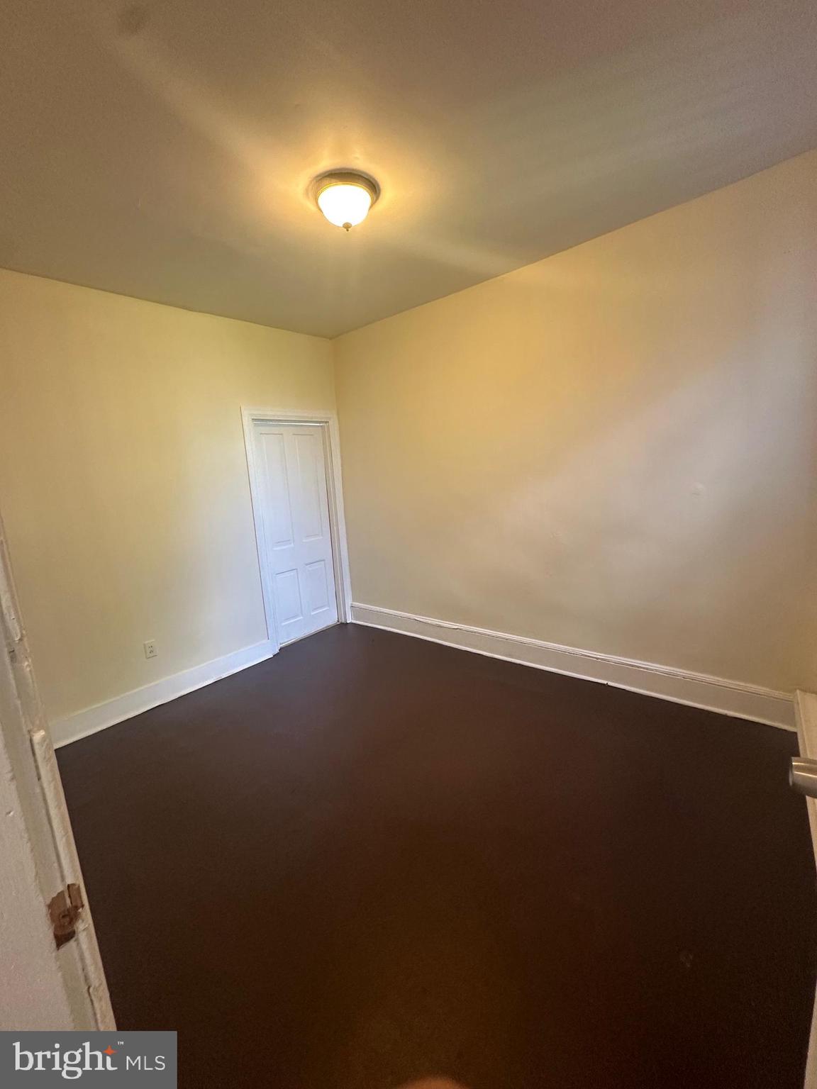 KENSINGTON - Residential Income