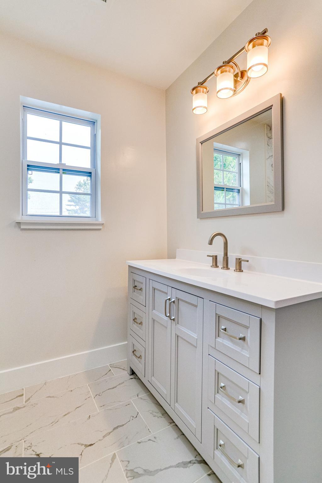 RIVERDALE PARK - Residential