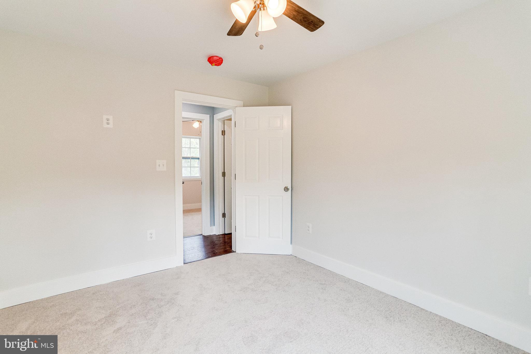 RIVERDALE PARK - Residential