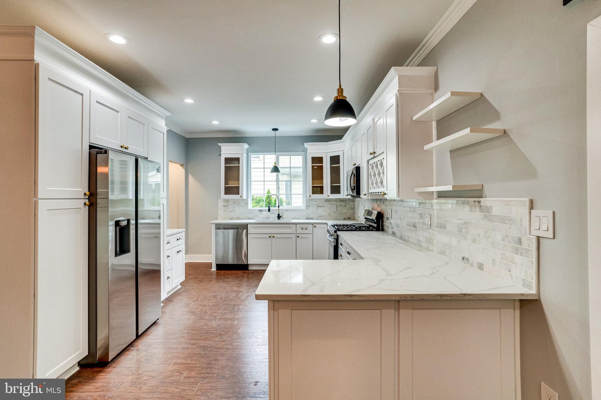 RIVERDALE PARK - Residential