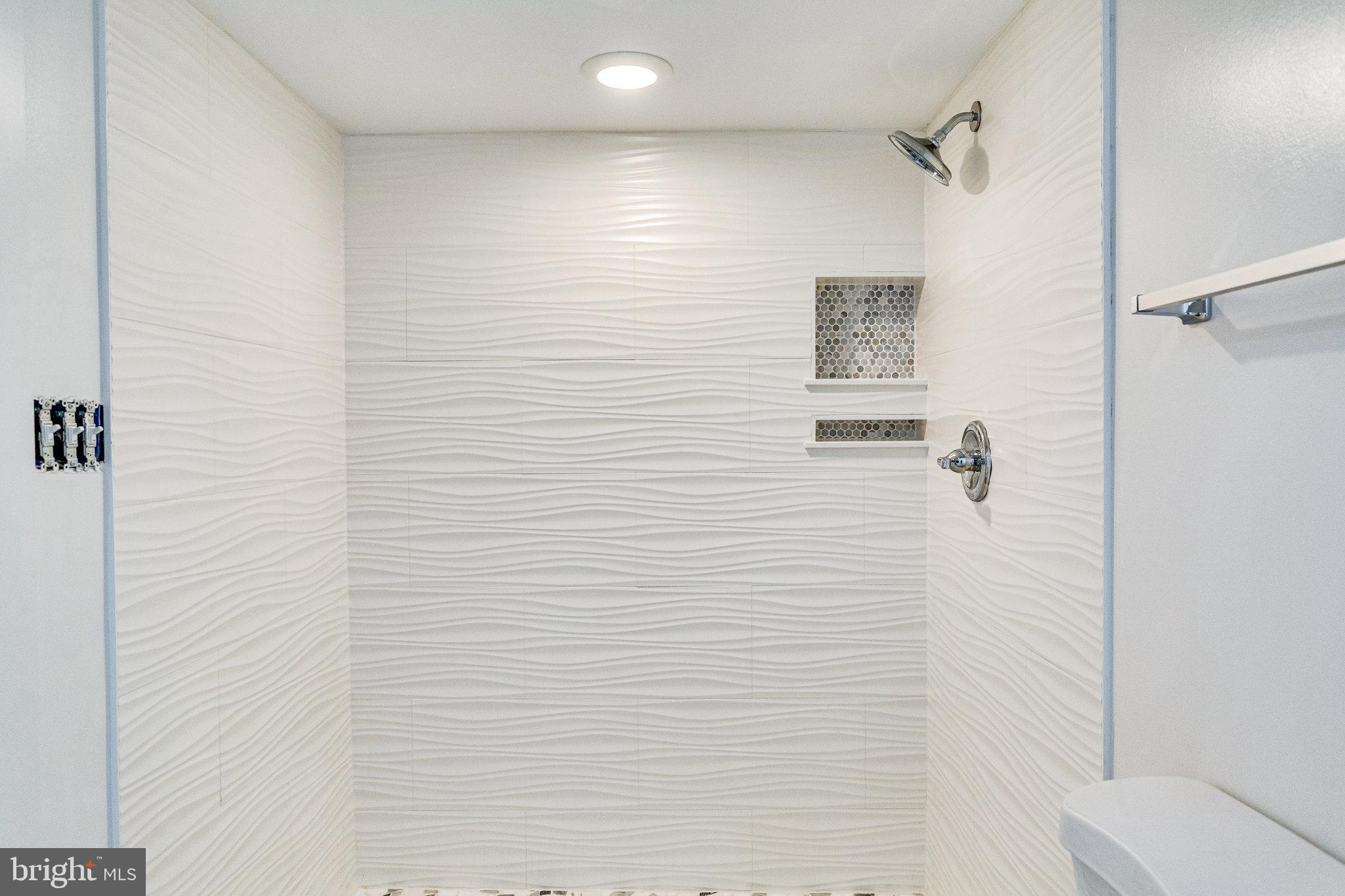 RIVERDALE PARK - Residential