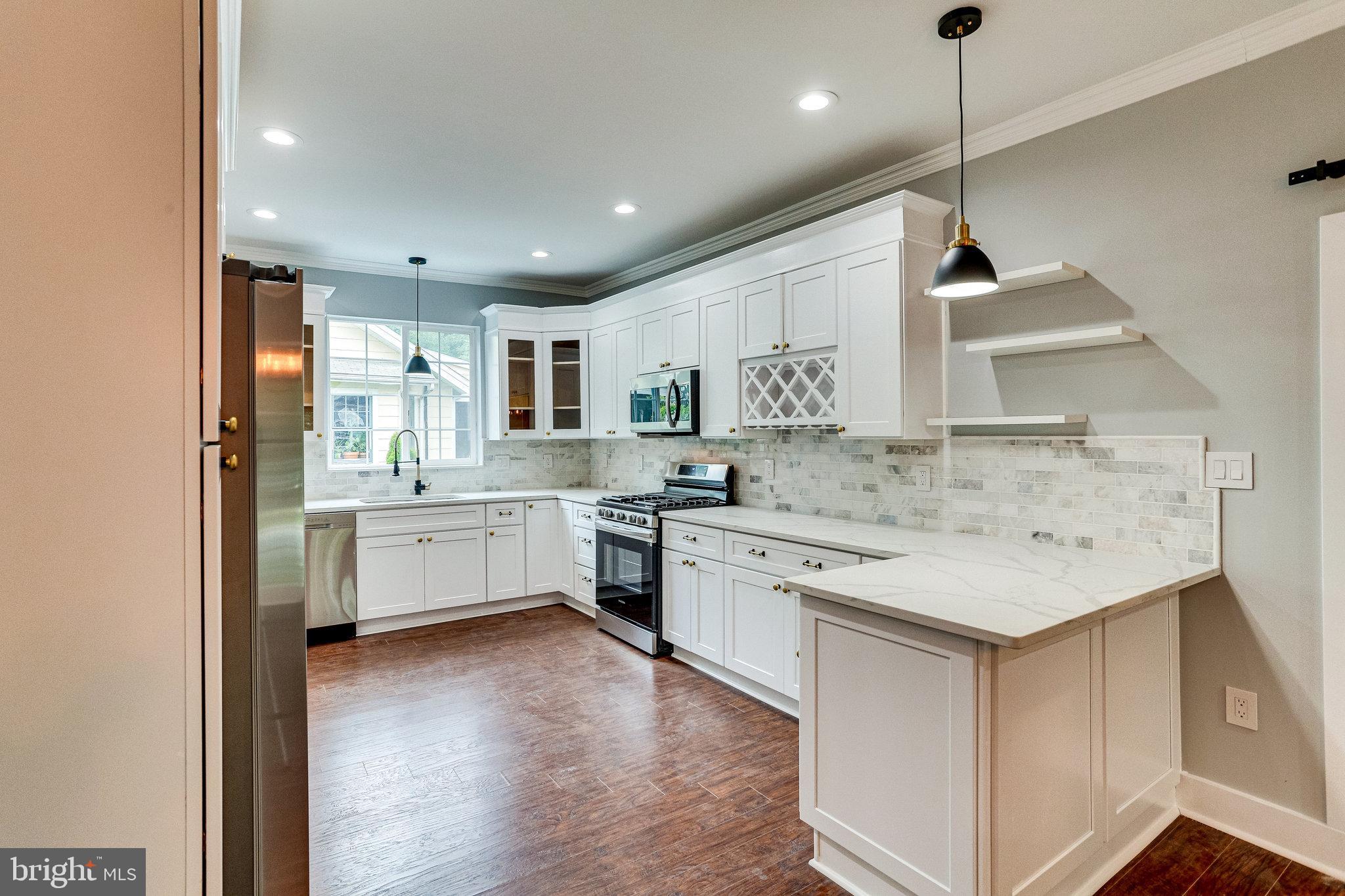 RIVERDALE PARK - Residential