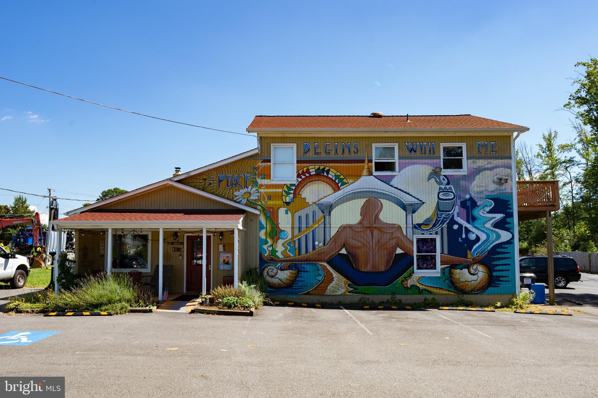 LAKE ARROWHEAD - Residential